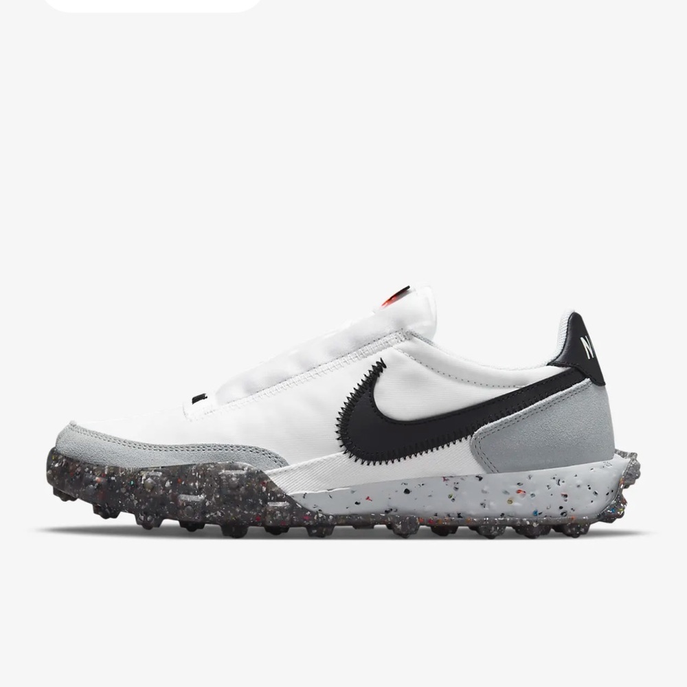 NIKE WAFFLE RACER CRATER SIZE 9 women’s